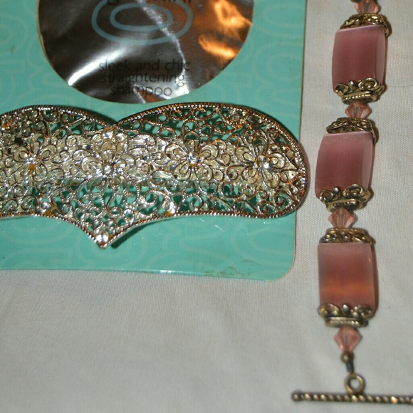 Jewelry / GIVEN W/ DRESS! GONE!!!! - Picture 6 of 7
